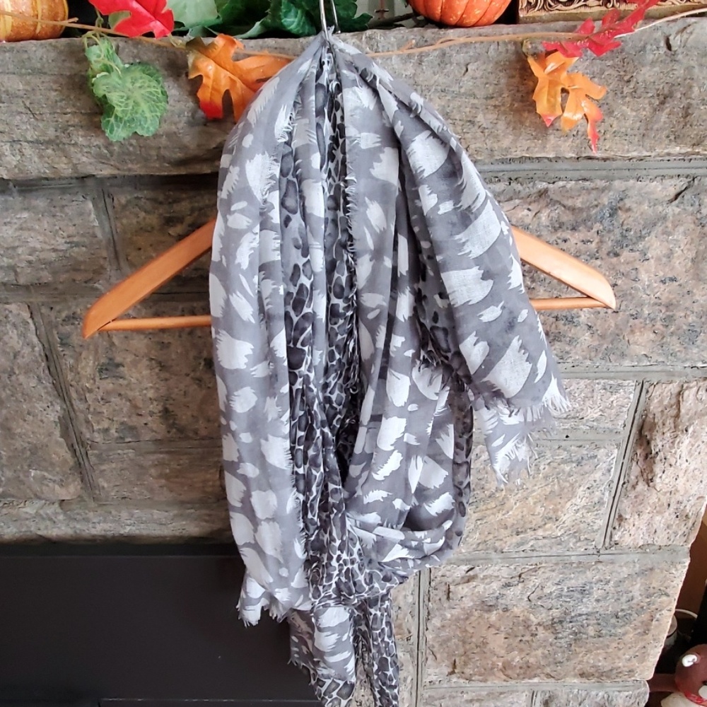 Leopard print scarf